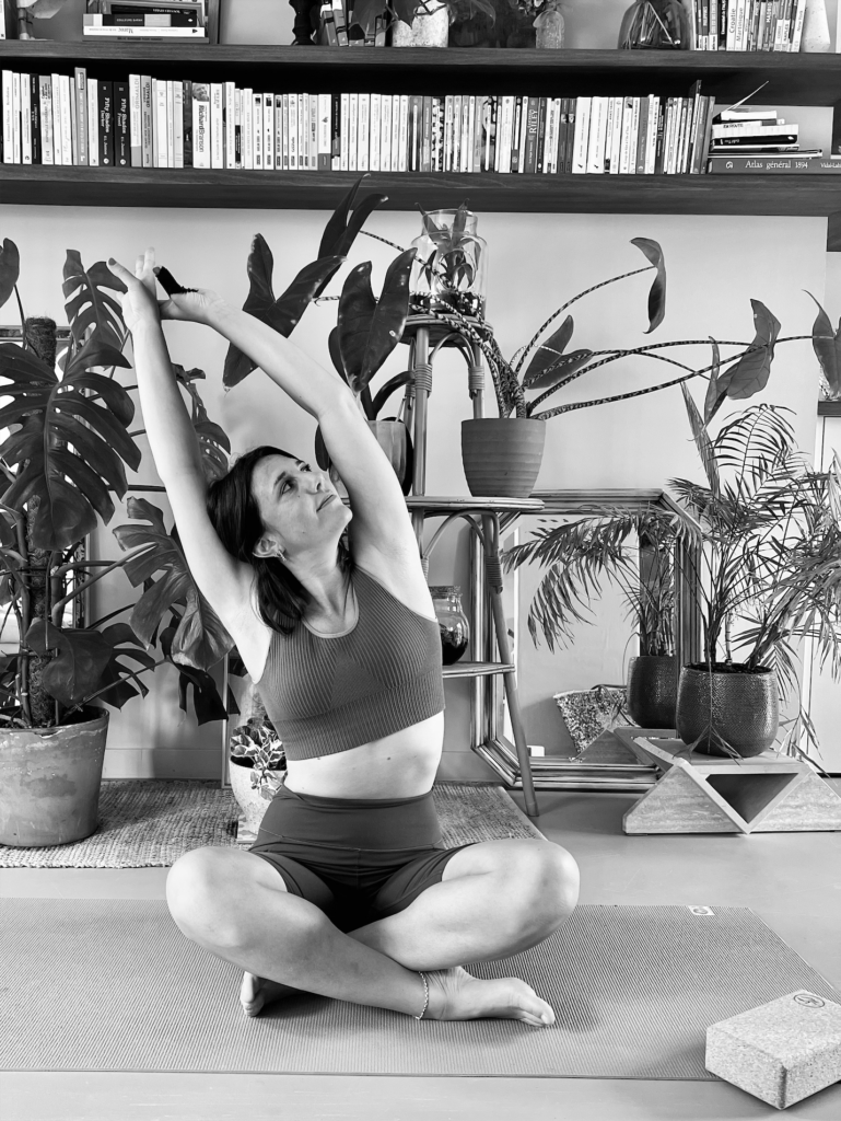 yoga posture assise