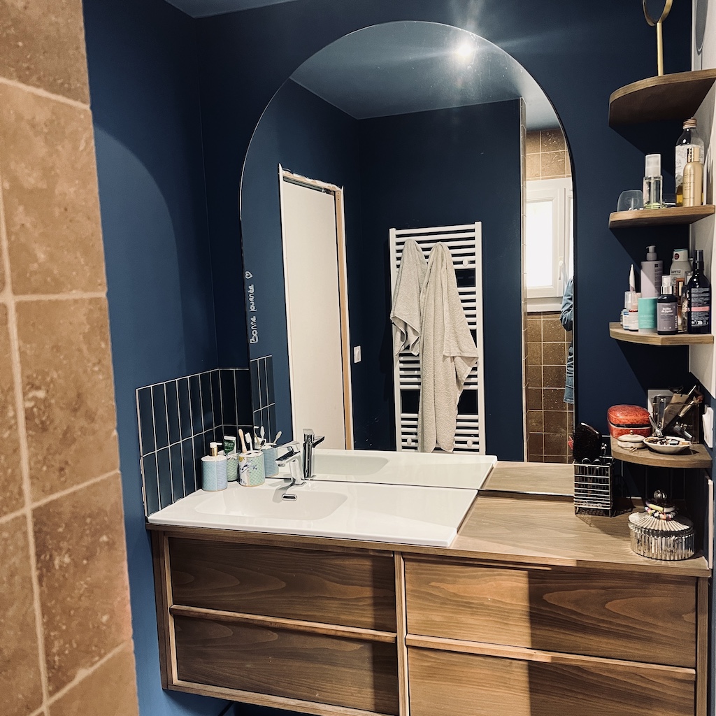 Salle de douche maison C