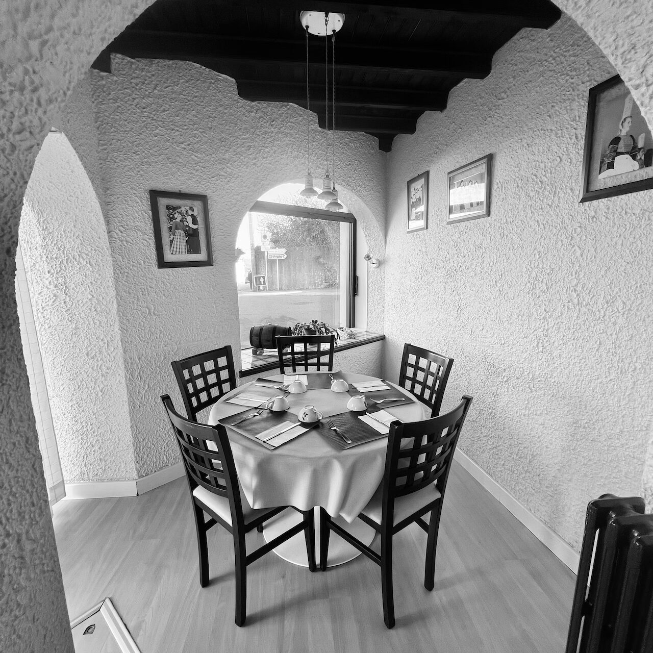 Vue existant avant travaux salon et mobilier